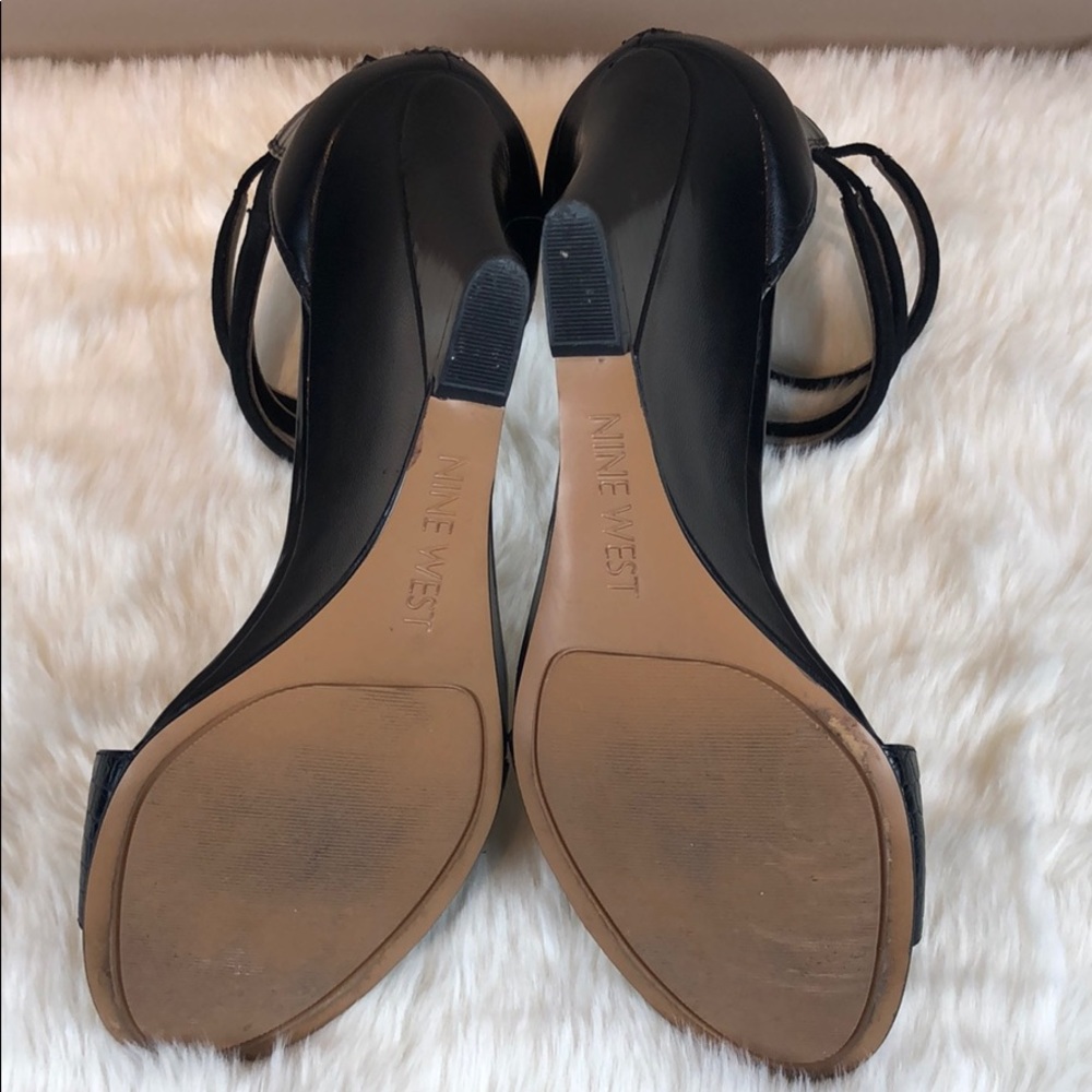 Nine West Floriscine Wedge Sandal - Picture 6 of 7
